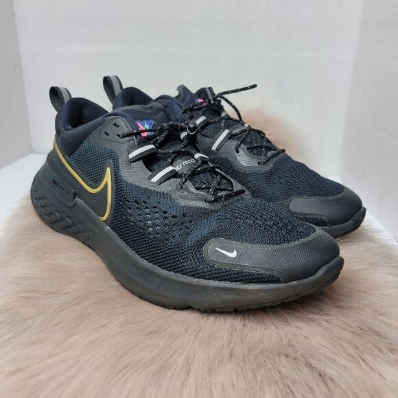 Nike Renew Run 2 Shoes Black Metallic Gold CU3504-010 Men's Multi Size 7 - Picture 1 of 10